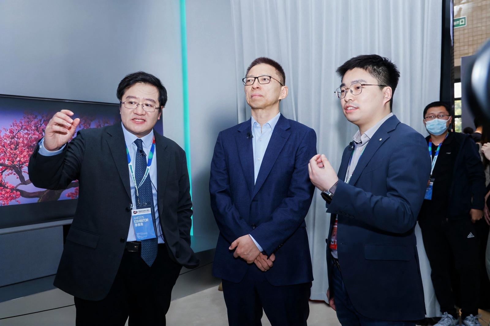 AWE2025:海信激光电视以三大核心技术突破 定义家庭观影标准 AWE2025:海信激光电视以三大核心技术突破 定义家庭观影标准