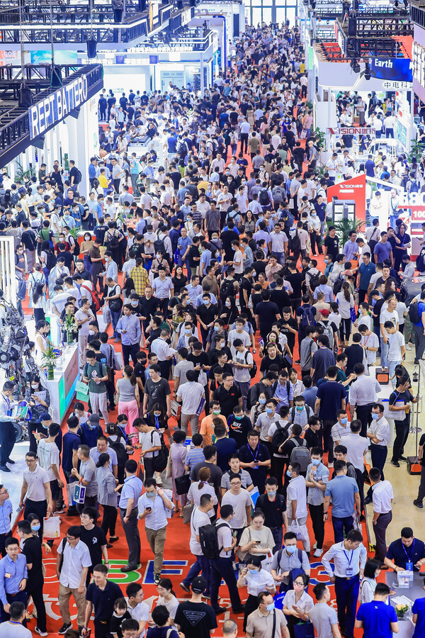 2025，电池如何领航经济与技术的双重赛道？