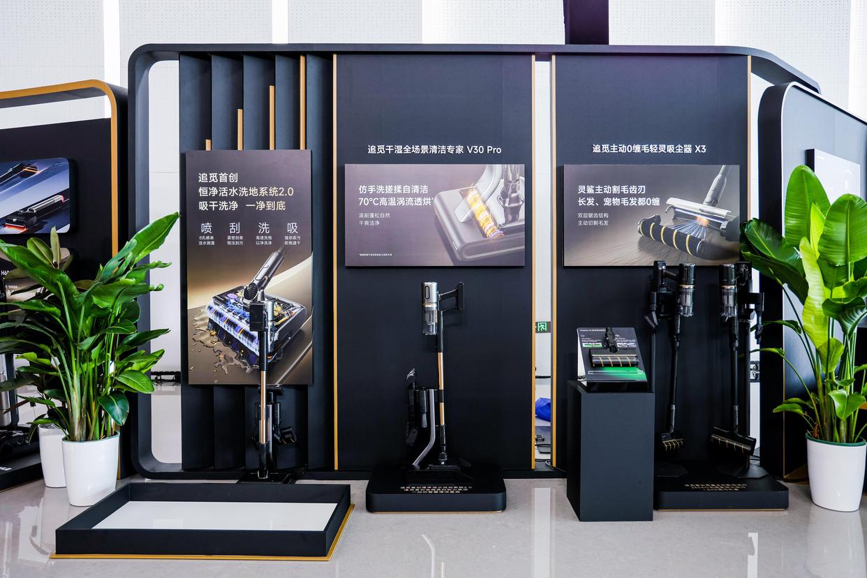 追觅首创灵鲨主动割毛技术，终结毛发缠绕难题