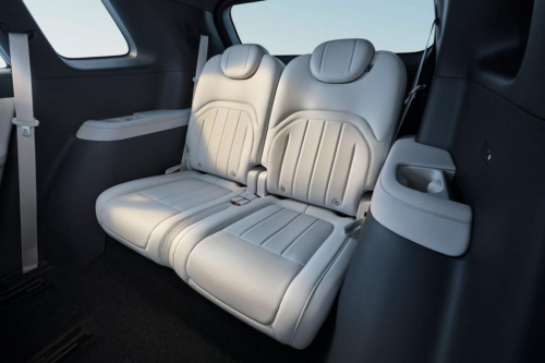 性价比碾压同级!2026 款东风 eπ008,20 万级六座新能源 SUV 闭眼冲 性价比碾压同级!2026 款东风 eπ008,20 万级六座新能源 SUV 闭眼冲