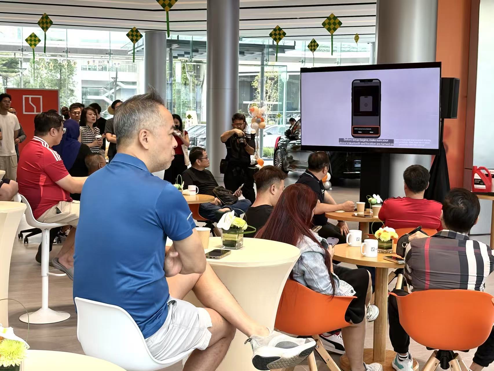 极氪7X国内卖20万国外卖50万,我看到中国制造的B面 极氪7X国内卖20万国外卖50万,我看到中国制造的B面